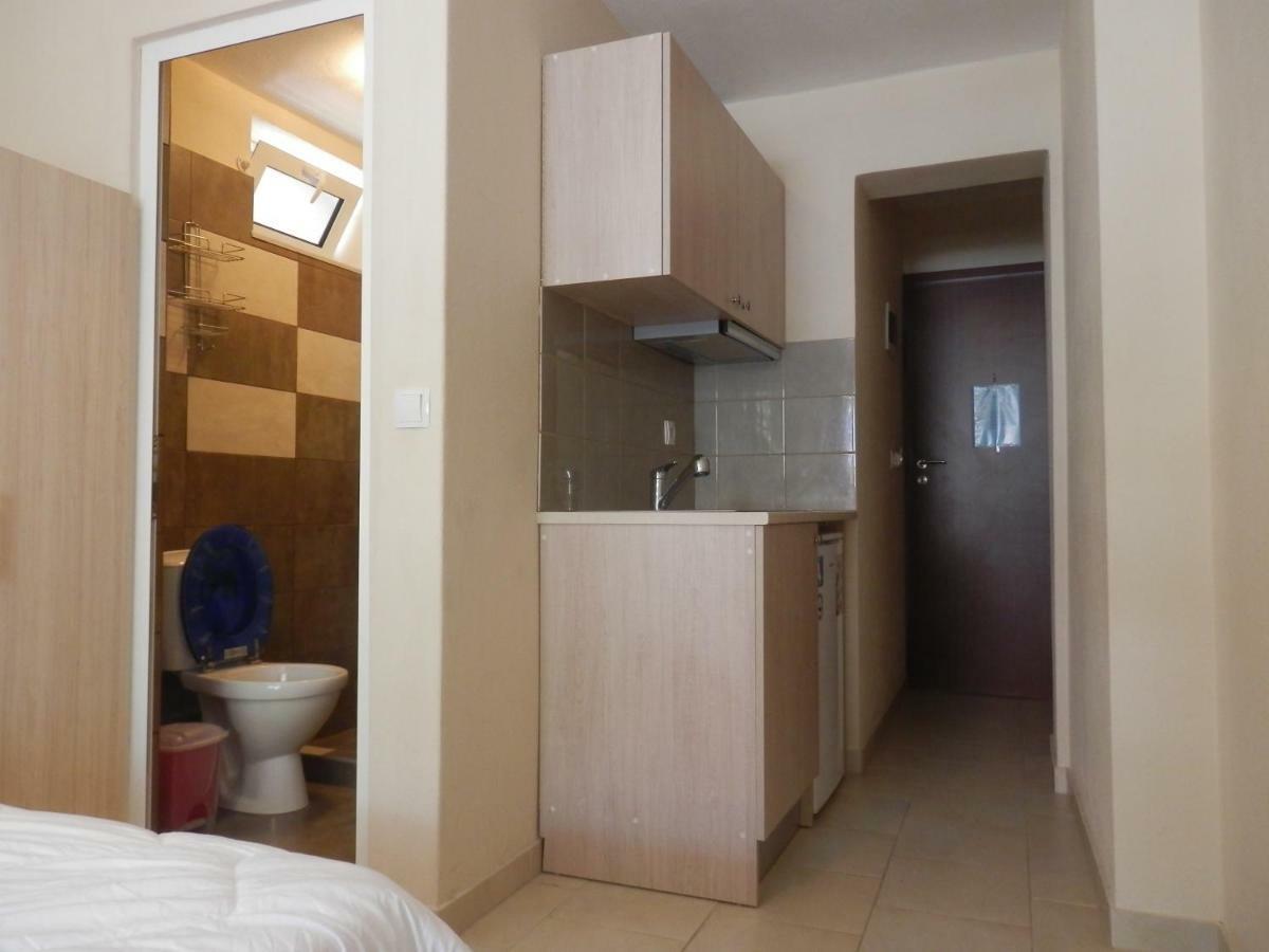 Mango Apartment ปาราเลียกาเตอรีนิส ภายนอก รูปภาพ