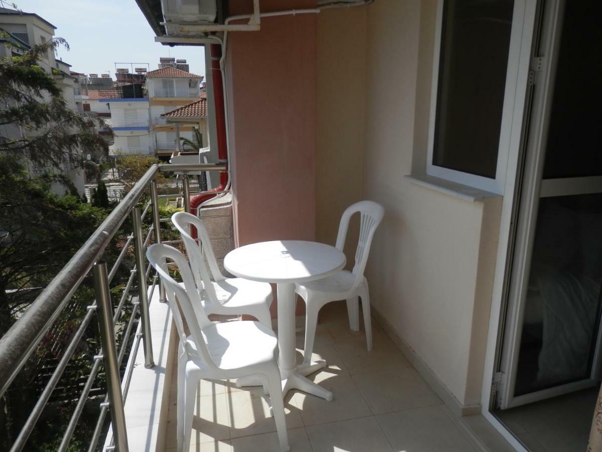 Mango Apartment ปาราเลียกาเตอรีนิส ภายนอก รูปภาพ